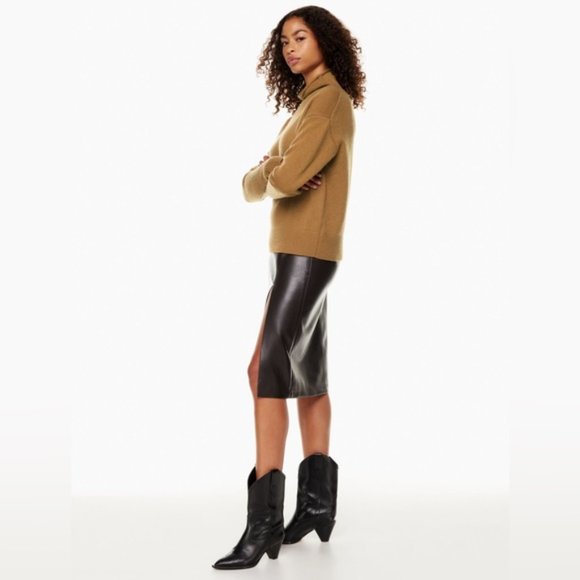 Aritzia Wilfred Luxe Cashmere Cyprie mock neck Sweater in rich chestnut large - Picture 5 of 14